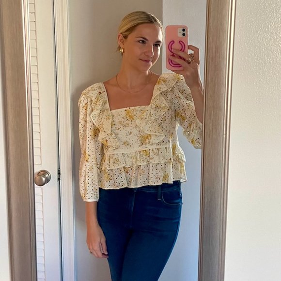 Floral Ruffle Top - Picture 3 of 6